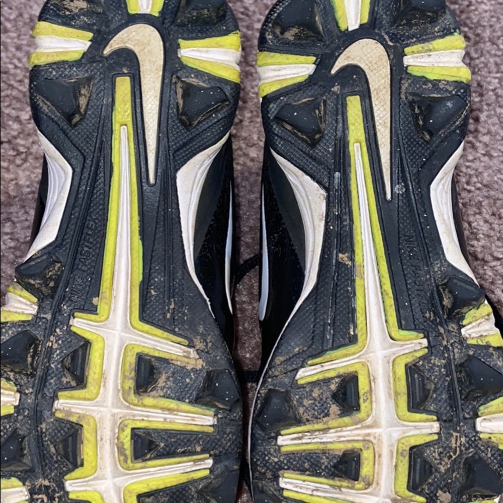 Nike spikes - Picture 2 of 3
